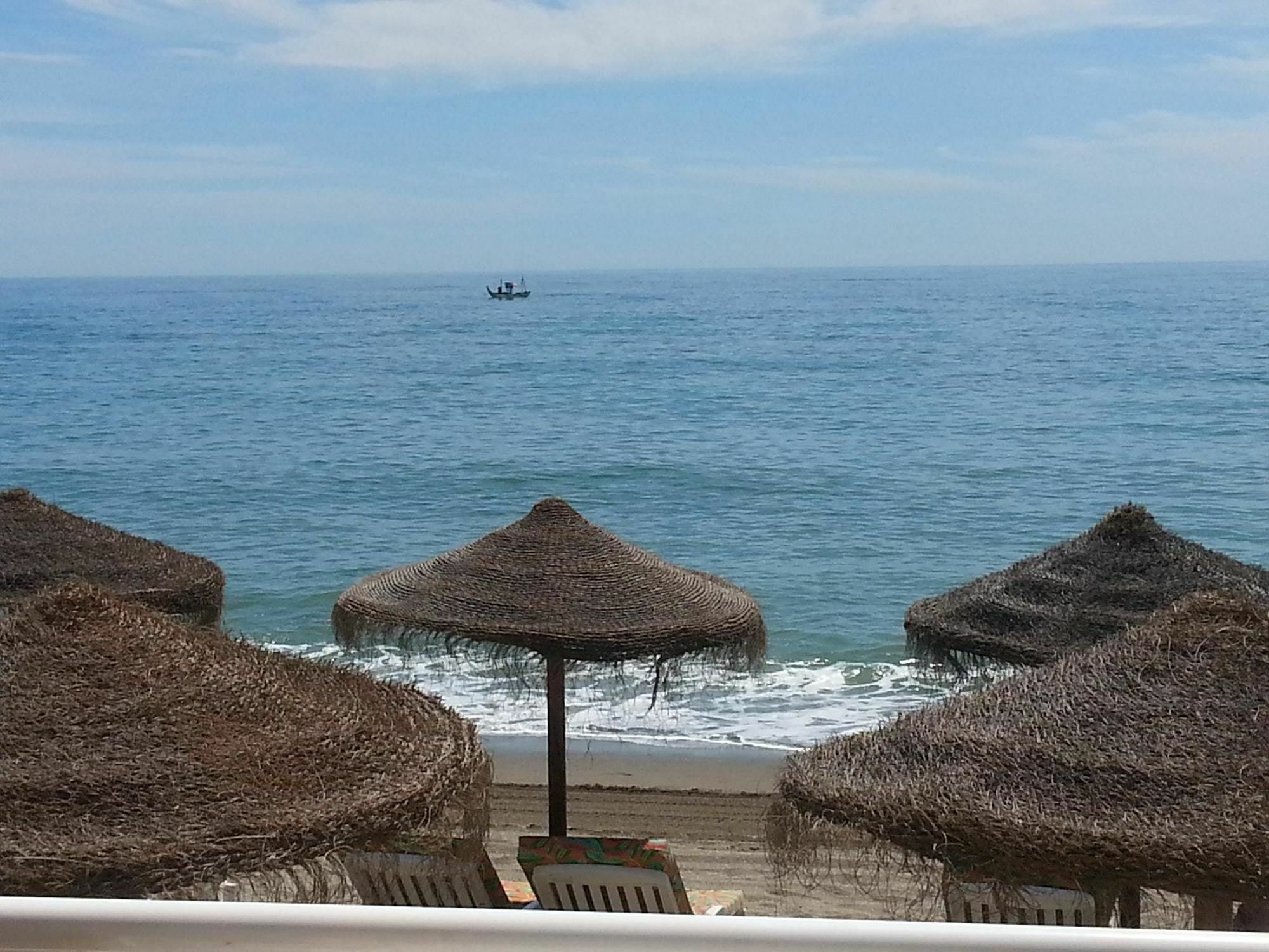 Appartement With 2 Bedrooms In - 10 M From The Fuengirola